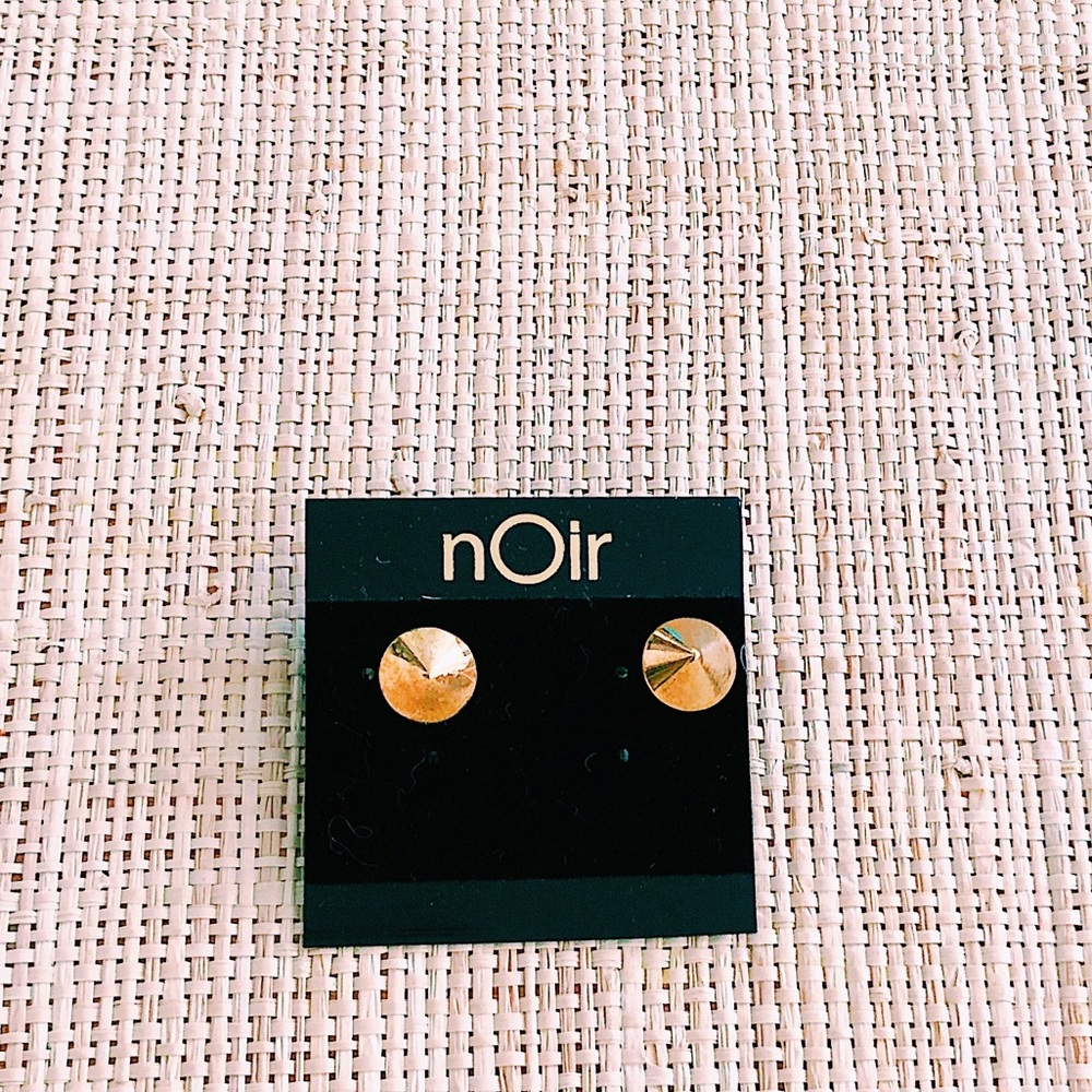 Noir 18k plated gold cone stud earrings - BNWT